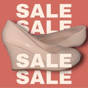 Women's  Classic Stylish Round Toe Low Platform Wedge Heel